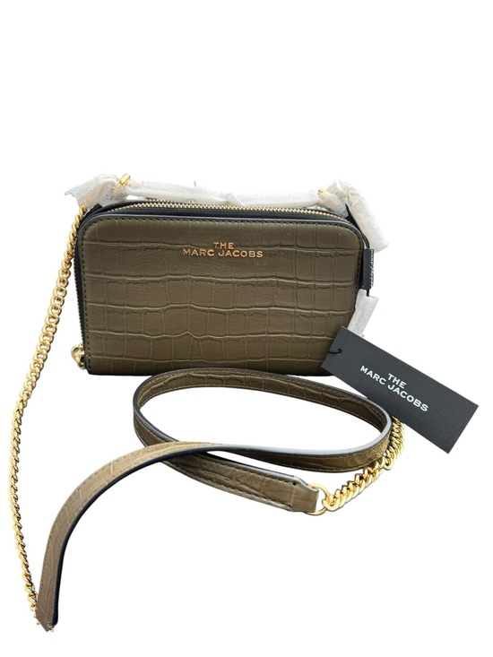 Marc Jacobs Handbags - NWT Marc Jacobs Everyday Croc Embossed Crossbody